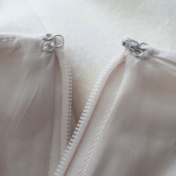 🎈Host Pick🎈Tibi | Wool-blend Eyelet V-neck Dress - Picture 9 of 13